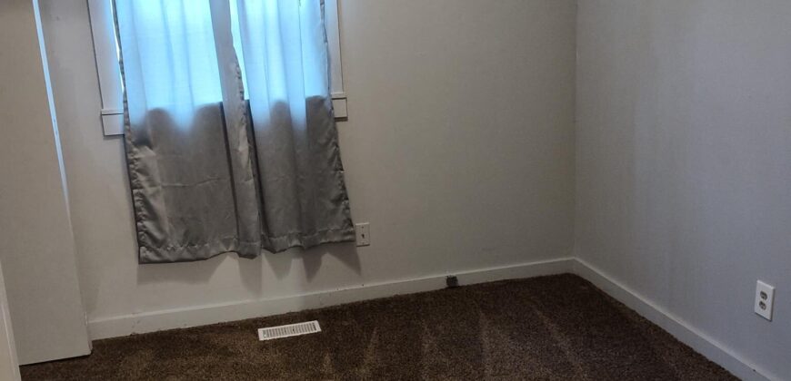 New Listing!! 215 New Jersey Str. Holton Ks,