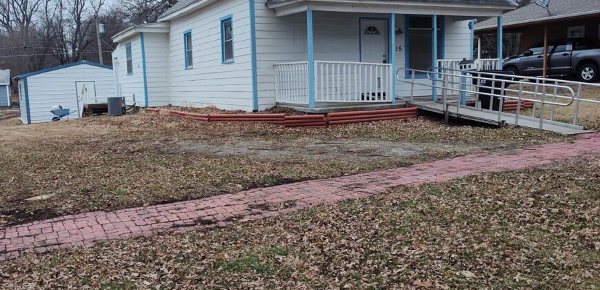 New Listing!! 215 New Jersey Str. Holton Ks,