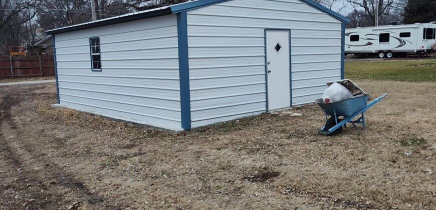 New Listing!! 215 New Jersey Str. Holton Ks,