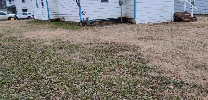 New Listing!! 215 New Jersey Str. Holton Ks,