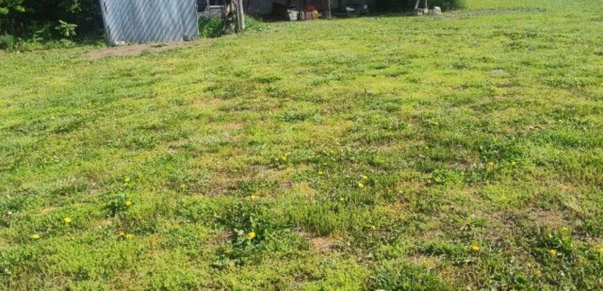 New Listing!! 11080 286th Rd. Holton, Ks 66436