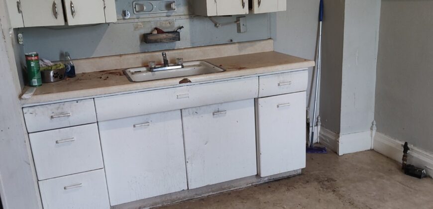 New Listing!!! 627 W 3rd Str. Holton, Ks 66436