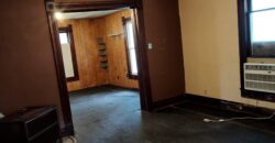 NEW LISTING!!! 609 W 3RD Street.